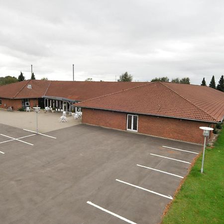 Hotel Lynggaarden Herning Exterior foto